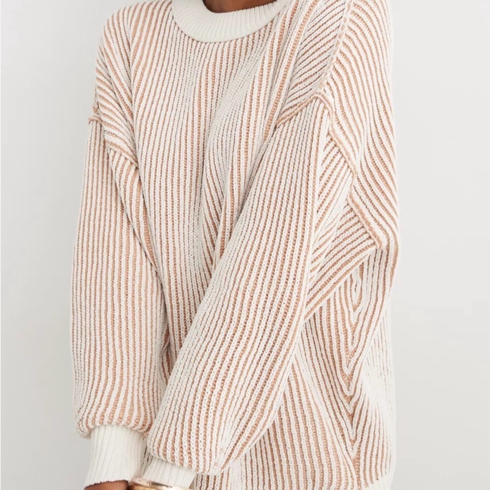 Aerie Beyond Chenille Woman’s Medium Two Toned Tan Cream Knit Crewneck Sweater - Picture 1 of 13